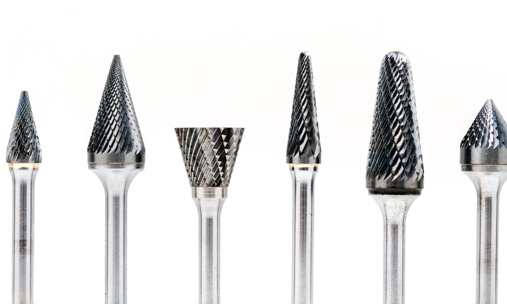 The Difference Between Carbide and Diamond Burrs